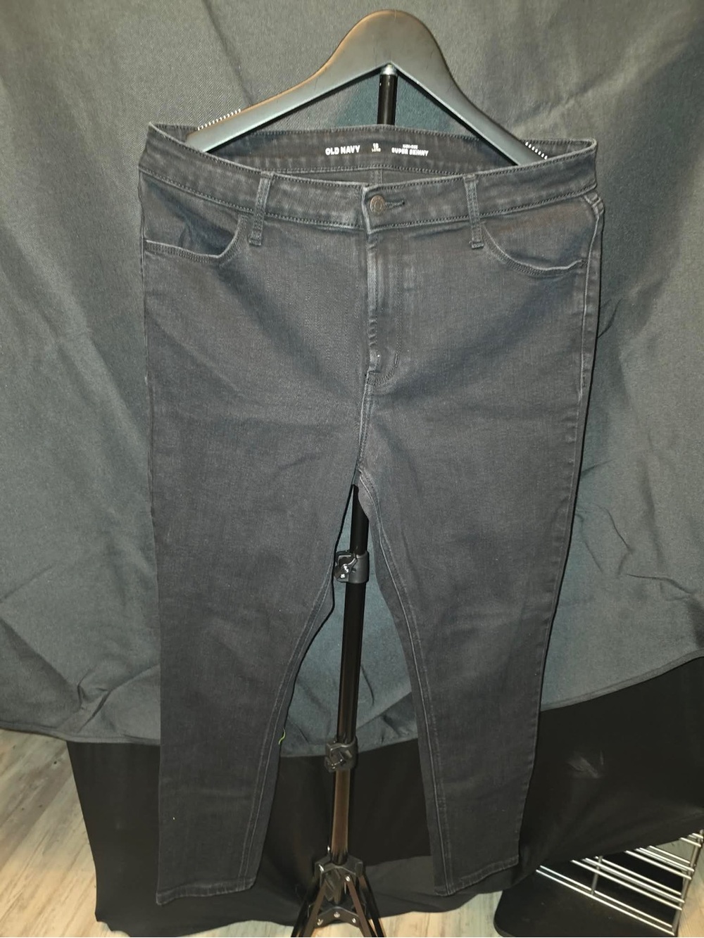 Old Navy Black High-Rise Super Skinny Jeans